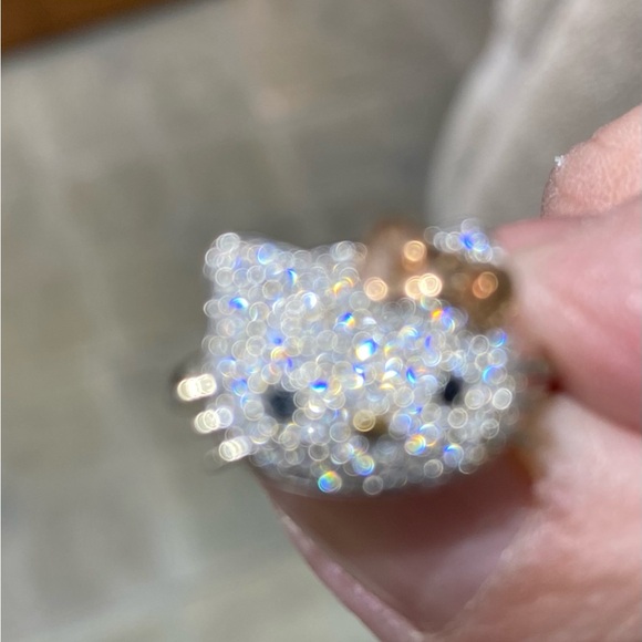 Kimora Lee Simmons hello kitty diamond ring 18k - Picture 7 of 9